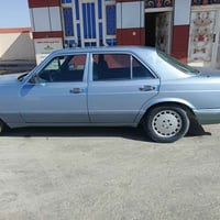 مارسدس موديل ٩١رقم انكليزي باسمي بلادية بس جاملغ خلفي مصبوغ كلشي بيهة ...