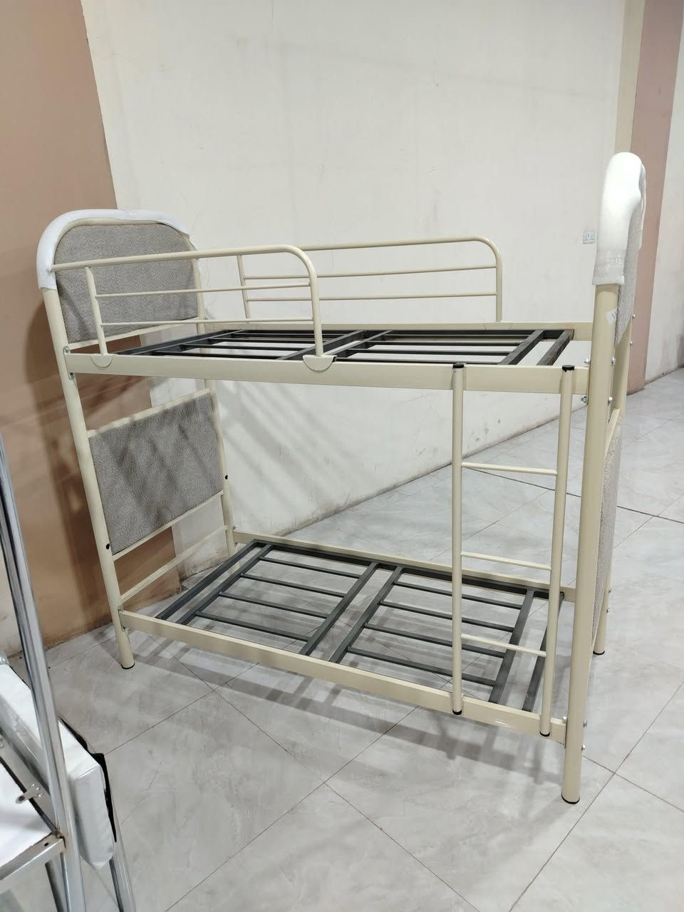 جرابي درجة أولى طابقين

بسعر ١٦٠ الف
للحجز والاستفسار مرسلة الصفحة او عل واتساب *********** كربلاء, العراق
