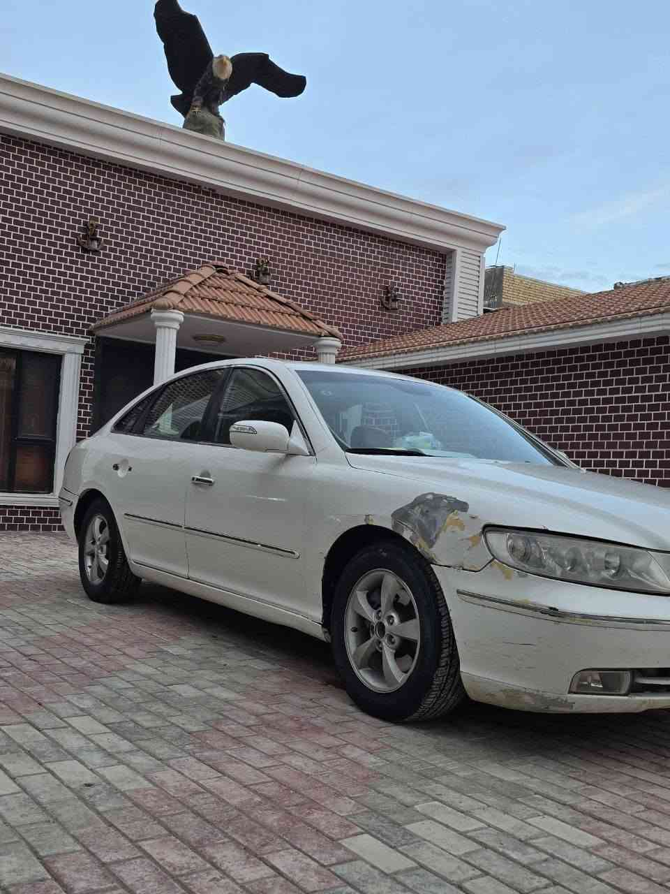 سلام عليكم سياره ازيره خليجيه مديل 2008 المواصفات
كشنات كهربائيه 
اشاير بلمري 
فتحه بلقماره 
تبريدها ثلج + تدفئه 
مكينه ناعمه تخبل شرط الفحص دهن كله اصلي وستخدام السياره شخصي ع ايدي 

حادثها جاملغ من جهت السدر 
وبيها يده مكسوره مال الباب الخلفيه موضحه بلصوره 

السعر 80 ورقه بيها مجال بسيط حك الجيه 

العنوان كربلاء طويريج الهنديه 
رقم الهاتف : ***********
