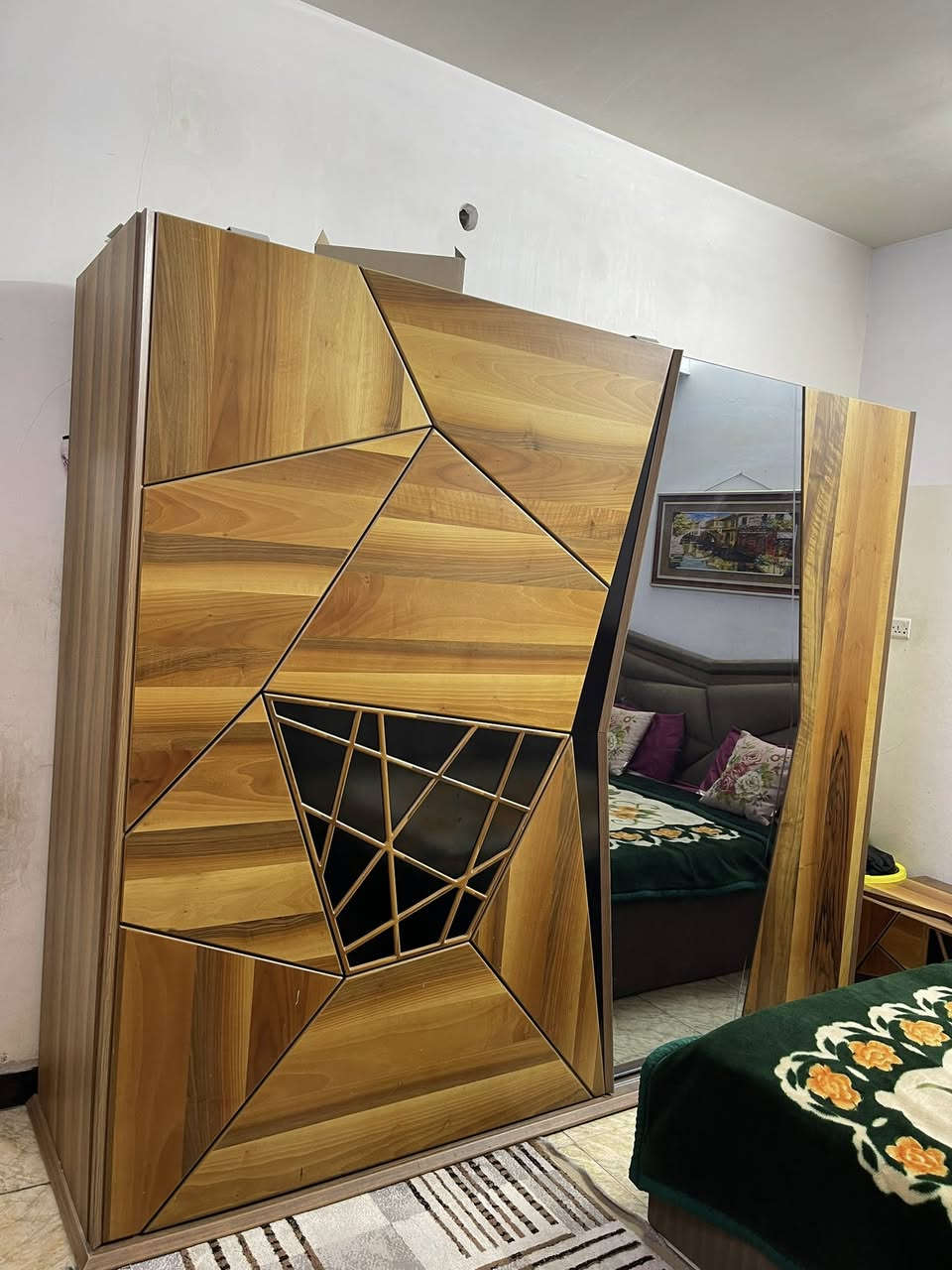 للبيع كنتور خشب زان تركي ثقيل تكمه
سعر خاص


**إذا كنت صاحب هذا الإعلان وتريد حذفه لأي سبب، رجاءا أرسل رسالة إلى الدعم الفني**