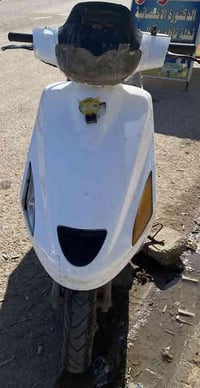 دراجه فراشة فورتي اي خلل مابيهة كله شغال بسعر 325 الف الشراي اتصال 077...