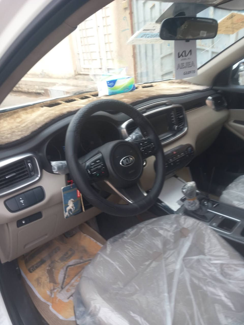 سورنتو ١٥ شكل ١٦ كفاله عامه بيه شويه بارد بجاملغ لوره سياره فول عدا لبنوراما جنطه كهرباء سياره مكينه اربعه دوش ٢٤٠٠٠ سياره ١٨٠ ورقه وبيه مجال عنوان كربلاء لاستفسار ع هذا رقم ***********
