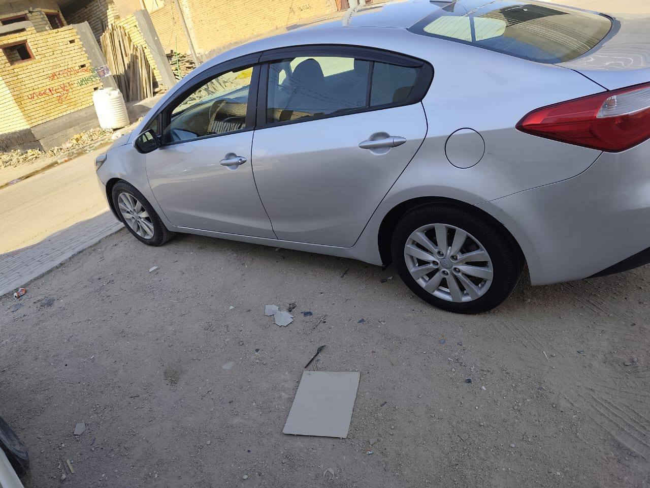 السلام عليكم كيا فورتي للبيع محرك 2000 دوش
موديل 14 امريكي حادثها جاملغ + بنيد صبغ فقط 
يعني قطعتين والباقي كفاله 
رقم كربلاء تحويل مباشر 
السعر ب 98 شراي يتصل 
***********
