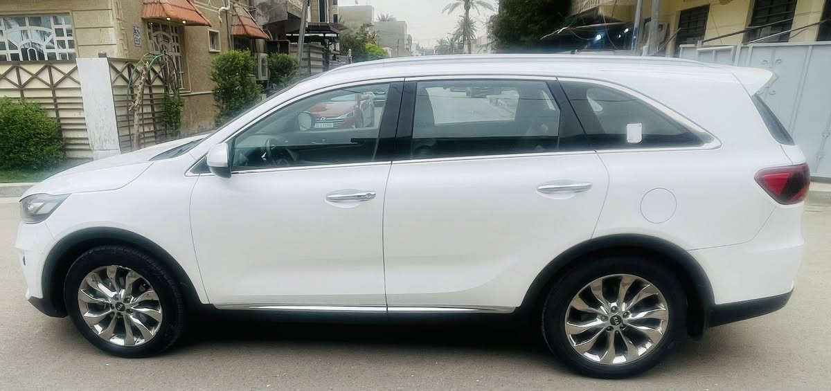خليجية وكالة
كيا سورنتو  2018 شكل 2020
فول مواصفات بتوراما ماشية116
محرك 6{3500} 
7راكب
ويل كروم 5
رقم بغداد باسمي 
بصمات 2
شاشة 
كامرة 
رادار 
لايت عدسة.                                                            جنطه كهرباء.                                                         مري شفط.                                                             حساسات امامي خلفي                                              3قطع تبريد
سيارة بيها باردباب صدر وشخط بلتكمة فوق جاملج الخلفي واضح بلصور
السعر مناسب  اتصل وتدلل
مكاني بغدادصليخ  ***********
