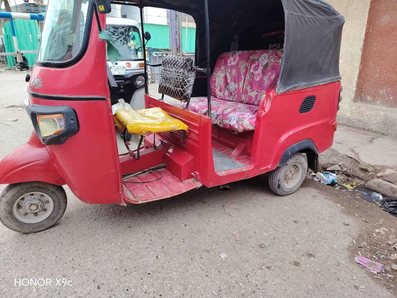 تكتك بياجو للبيع
موديل 18 أوراق اصولية
تكتك خير من الله كبل للشارع
سعرة.   ((((( مليون. و 350.))))) 
مكاني الحلة الحمزة الغربي ***********
