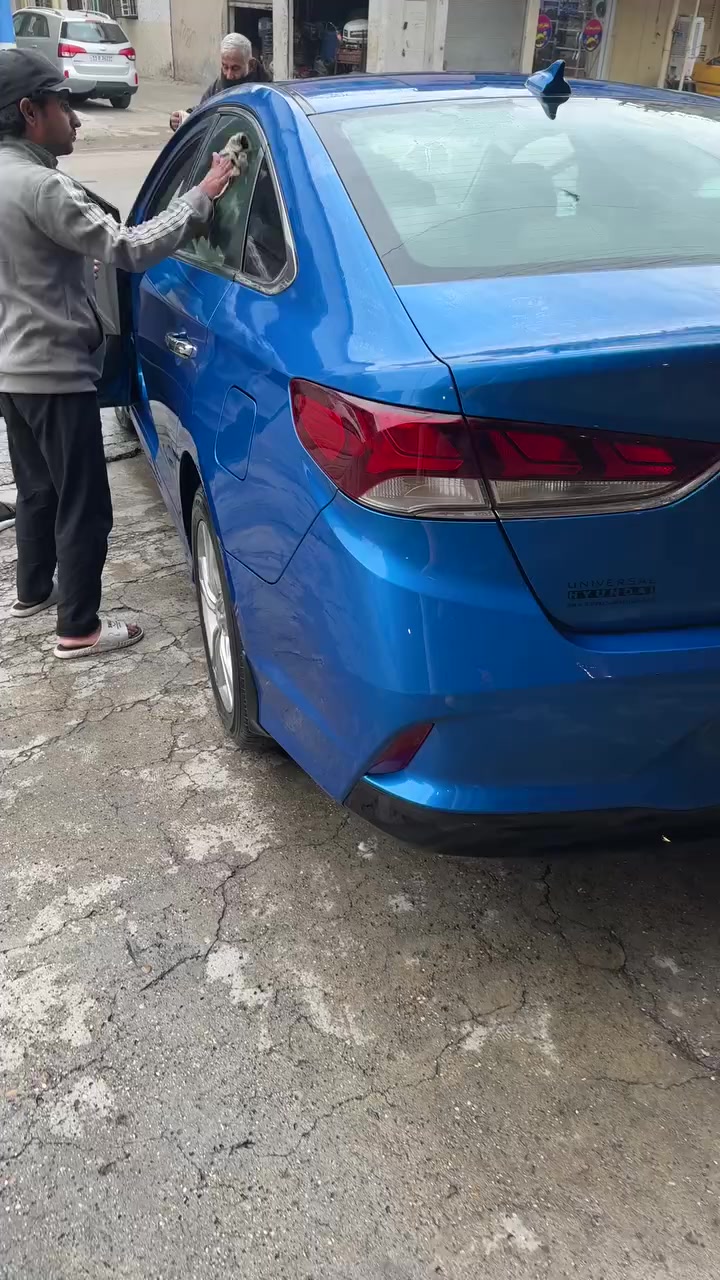 سوناتا 2019 وارد امريكيgdi 2400
مكينه معلي دكشن كله بانزين عادي
صدرها عندي بوشه طبله مو زينه باتري جديد فيت بم جديد سياره ماشيه m 135
ايرباكات سليمه صبغ بنيد وجاملغ نفسهم ما مبدل 
بصمه تشغيل +بصمات بيبان + بصمه صندوك +صندوق ذكي عند الاقتراب + تدفئه كشنات + تدفئه ستيرن + كشن كهرباء + اشاير مري رادار مري + كروز سرعه + رادار تحديد مسار سياقه ذاتيه تحكمات ستيرين جهتين رادار كل السياره +شاشه كبيره بلوتوث حاكيه كامره دواره صوت تبريد ينصه ويه الاتصال شاشه تعرض خرائط
رقم دولى
السعر 128 وبي مجال  مكاني بغداد 
***********
