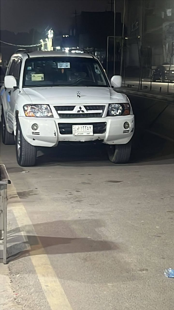 باجيرو 2001 رقم نجف انكليزي
كير محرك تبريد ع الشرط
سياره خير من الله صبغ بس رشات بسيطه بيهه
مكانهه النجف السعر 87 وبيهه مجال للاستفسار
***********
