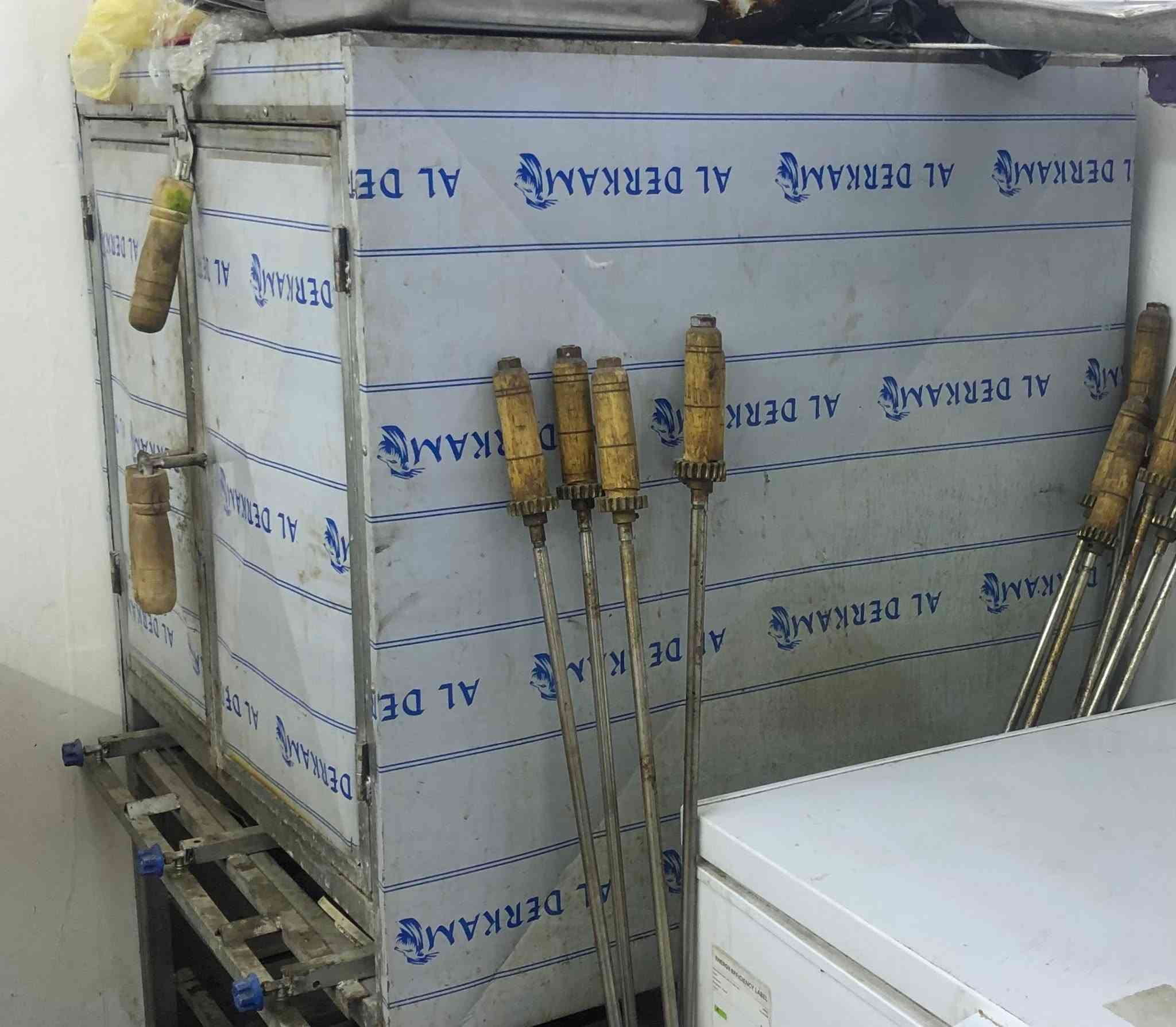 فرن درجة اولى مستعمل ثلاث مرات فقط للبيع للاستفسار الاتصال على الرقم التالي 
/ ***********
