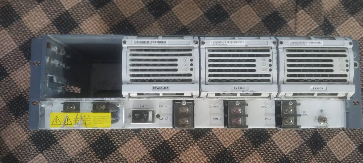 سلام عليكم جهاز باور شاحن بطاريات 150امبير  53فولت  3فيز مدخل 200الف قفل


**إذا كنت صاحب هذا الإعلان وتريد حذفه لأي سبب، رجاءا أرسل رسالة إلى الدعم الفني**