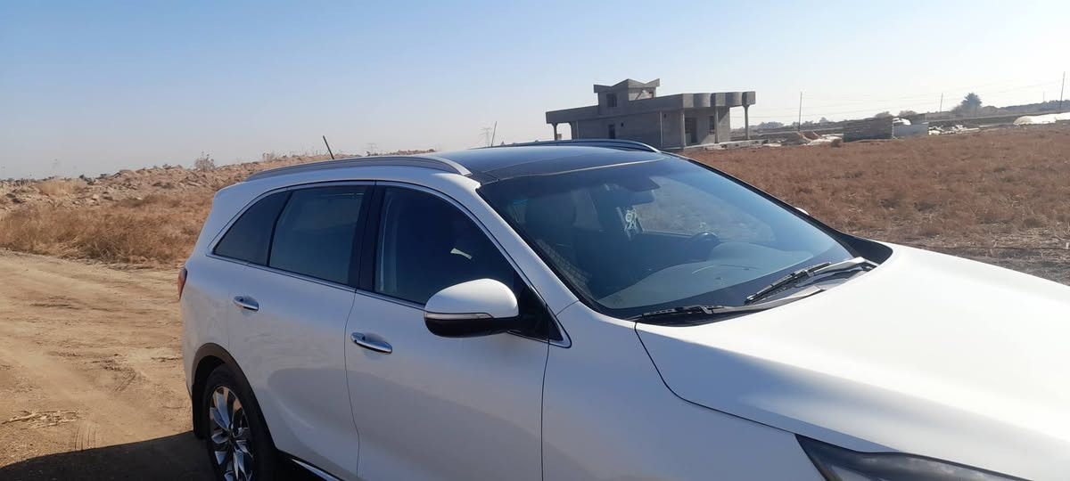 السلام عليكم توجد سورنتو موديل ٢٠٢٠ بغداد بسمي فول مواصفات ماعدا الفور ويل مكفوله عامه من الصبغ والضربة العنوان بغداد اليوسفية ناحية الرشيد رقم الهاتف *********** *********** السعر ٢٥٠ يعني دفترين ونص
