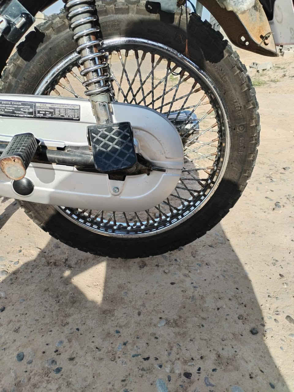 إسلام عليكم ماطور ٤ كير موديل ٢٠ محرك كهربايات كلها شغاله تواير جدد شديتهن قبل أسبوع وياله جدد شرط ماطور بس تشغل وتمشي الرقم *********** السعر ٢٧٥
