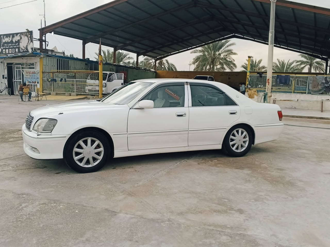 سلام عليكم
للبيع او للمراوس 
2003 ديفور كير مكينه كفاله صدر خلفي امامي جديد تبريد ثلج 
تخم ويل وتاير اصل كرستال شاصي 175 دكمتين 
كشنات امامي خلفي كهرباء بردة كهرباء خير من الله سياره كصت جنطه فقط وباب بي بارد باقي كفاله 
متومه بغداد اللماني 
السعر 50 وبيه مجال 
واسط الصويره 
***********
