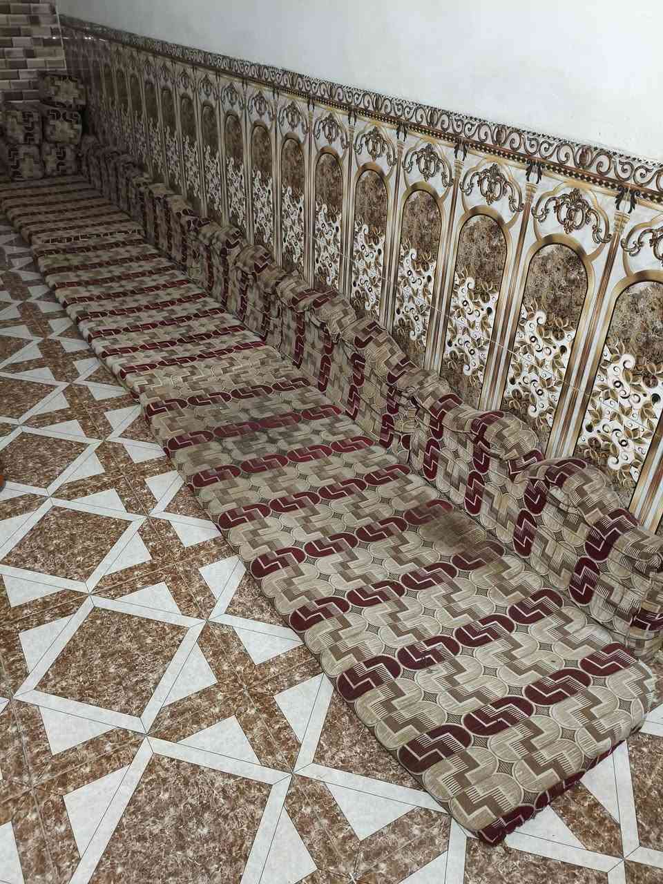 سلام عليكم شباب تخم البيع مو سفنج حبيبات الطول الطول ١٥ متر السعر ١٢٥ أو بي مجال حك الجيه ما متواجد عل فيس ***********
