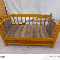 قنفه خشب • نظيفه • ديوانيه