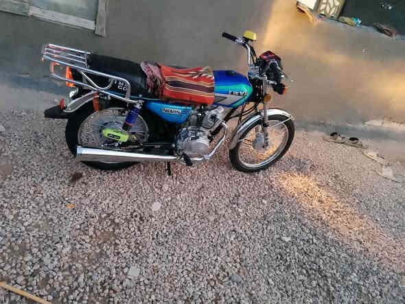 سلام عليكم.  مكلف بنشر
 دراجه ارشا اصولي موديل 21.  طالعه بل 24 وكيلل بعده بجيسه ما متعوبه.  دراجه قليل تطلع.  

المكان. كربلاء.  بلحولي.  
رقم صاحب الدراجه. ‏‪***********‬‏
السعر. مليون.  وبيهه مجال للشراي
