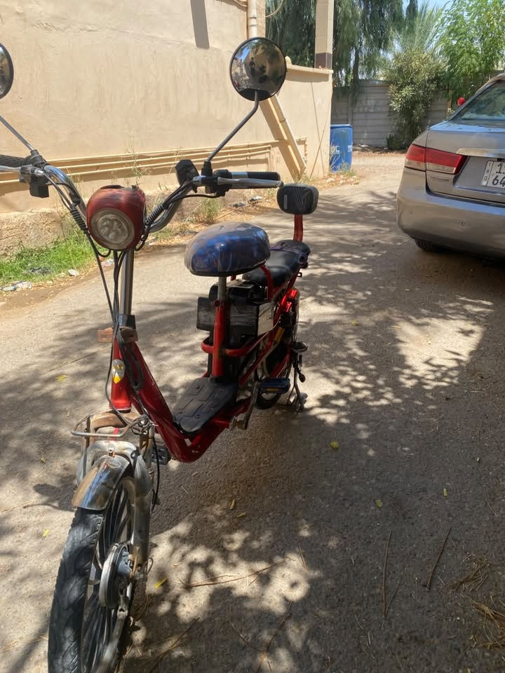 سلام عليكم
ماطور شحن بعده نضيف بطاريات جديده بالباكيت /السعر150 وبي مجال
للتواصل*********** موجود واتساب
