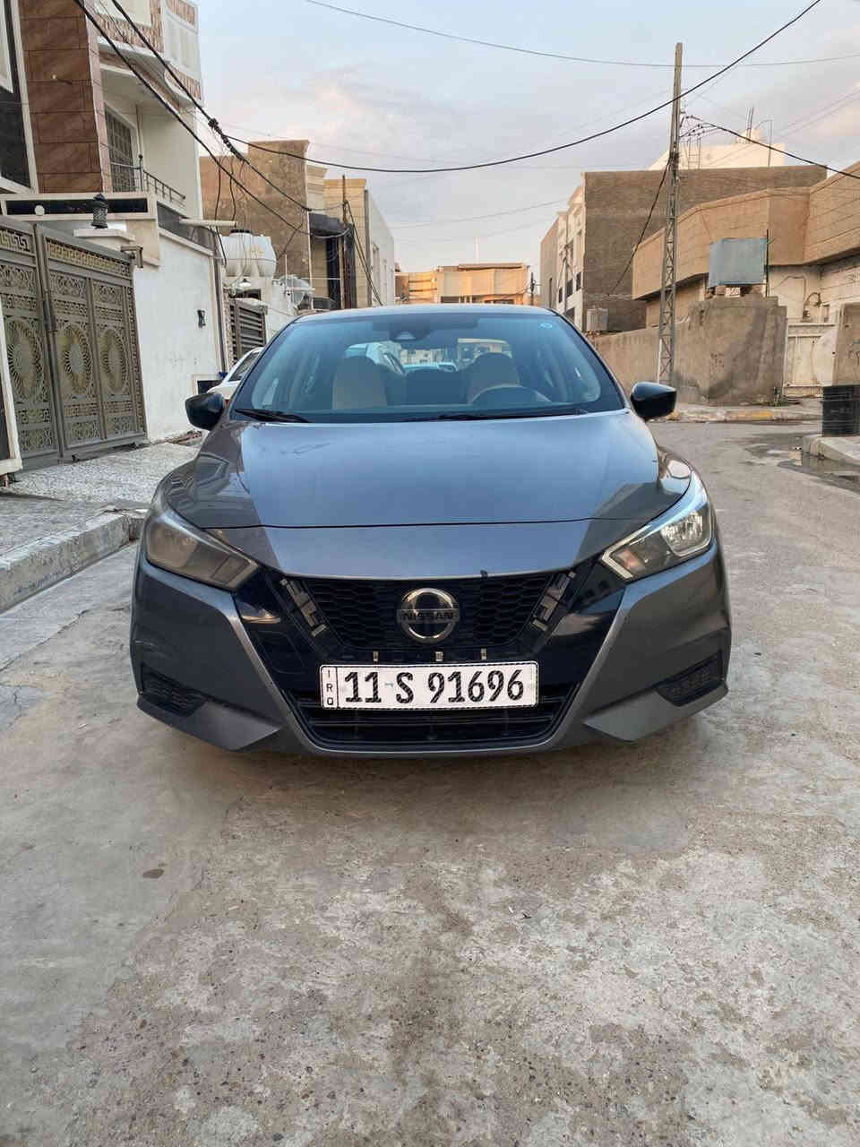 سلام عليكم نيسان فيرسا ٢٠٢٠ فول عده الفتحه محرك ١٦٠٠ دوش السياره مال بيت حادثها ناشره بالصور  بسيط 
السعر المطلوب ١١٠ ورقه رقم الهاتف ***********
