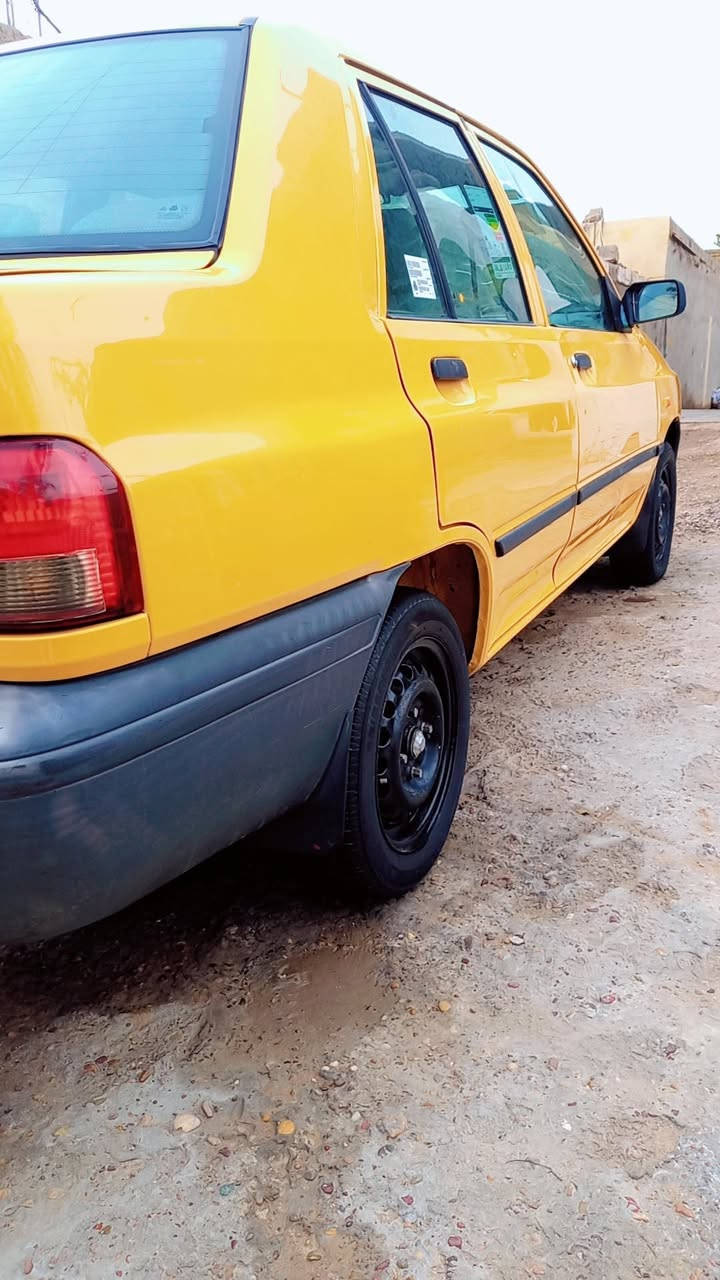 السلام عليكم سايبه البيع 2016 بسمي سياره جاهزه وحلوه السعر 43 وبيهه مجال تبريد شقال ثلج ماشيه 170 الف العنوان بقداد التاجي الرقم ***********
