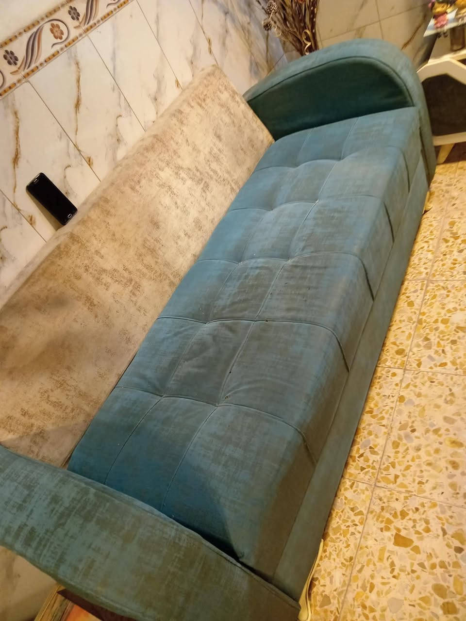 سلام عليكم غراض للبيع  منزليه
طباخ 
وطبلات 
وتخم


**إذا كنت صاحب هذا الإعلان وتريد حذفه لأي سبب، رجاءا أرسل رسالة إلى الدعم الفني**