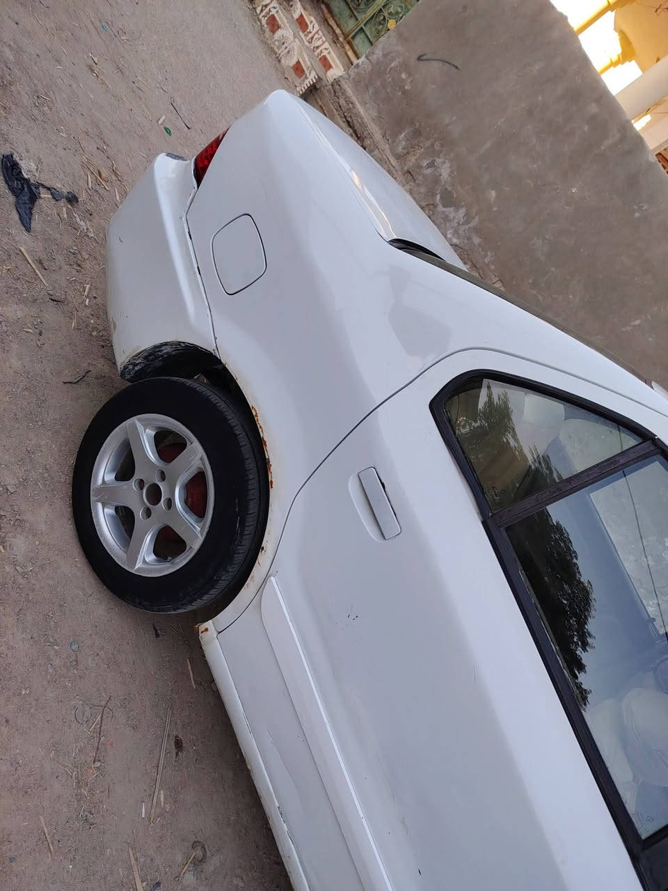 السلام عليكم سياره سمند مديل 2011 سنويه تسقط 2029 تحويل ثاني يوم راعيه جيرني مكينه وكير خير من الله تبريد ثلج السعر 30 وبيه مجال قليل حك الجيه العنوان البصره قضاء المدينه ***********
