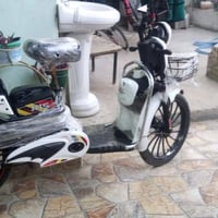 دراجة كهربائية • خمس بطاريات