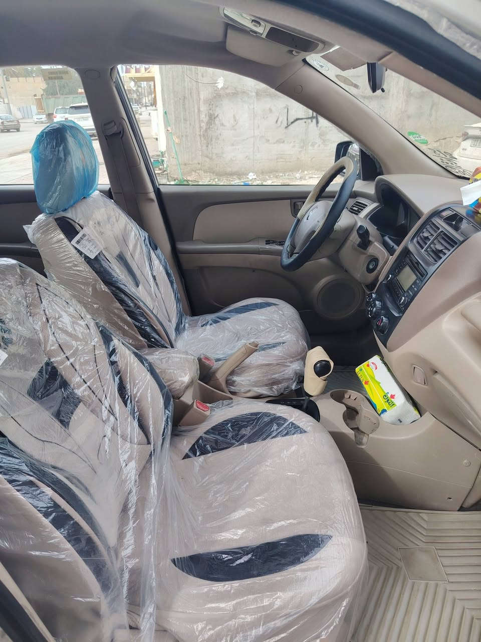 سبورتج ٢٠٠٩ خليجي 
السيارة الكير و المحرك مكفولات
تبريد ثلج
تخم تايرات جدييد
 السيارة نضيفة بيها بس جاملغ بصف السايق
السيارة ما ناقصها كلشي 
السعر 130 وبيها مجال
الرقم ***********
