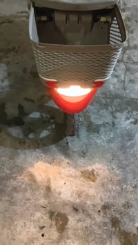 ماطور زنبور • نضيف وشغال • بلد