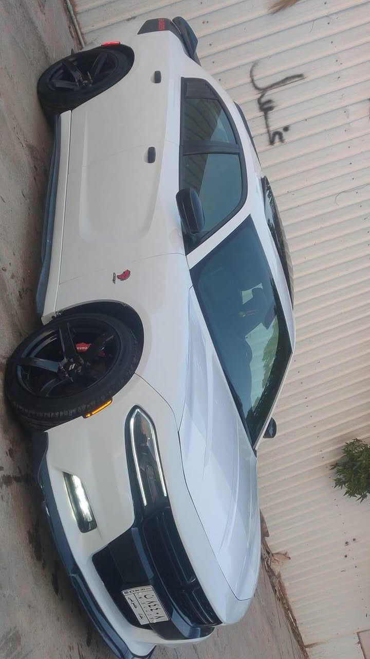 جارجر كندي داخله للعراق اكلين ١٦ اصل امرمزه ١٧ فول جلد خزن ميموري فتحه تخم تاير استوني شاده صارله ٢٠يوم  حداديه صار ٢٠ يوم من امسويها حادثهه بلعراق جاملغ وبنيد فقط سعر١٧٥ وبيهه مجال ترحم اماورس حسب القناعه /***********
