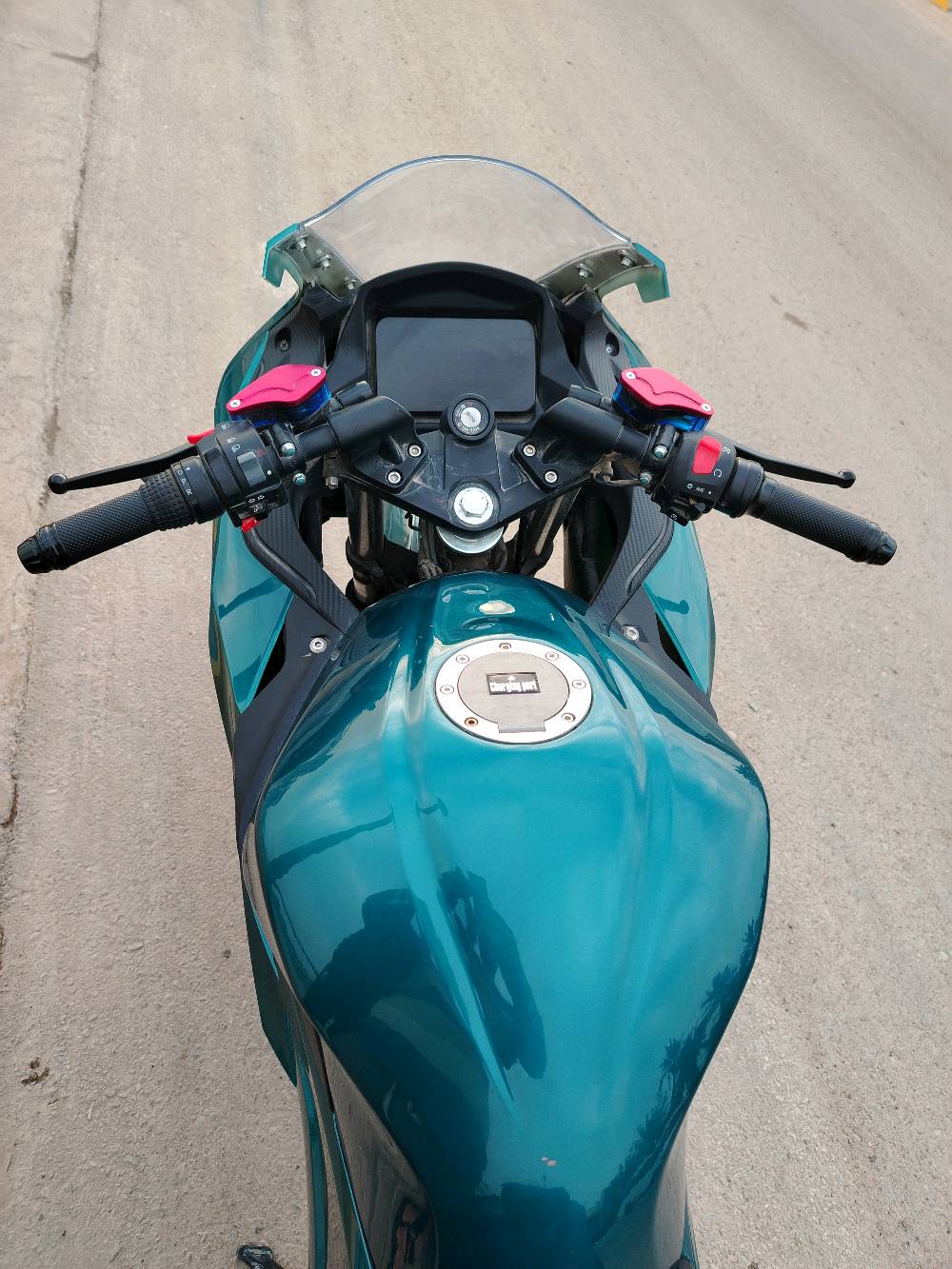 . .دراجه بطح شحن موديل 2025 صارلها اقل 3 اشهر من اشتريتها
6 بطاريات ملف 3000 تشغيل عن بعد 

 ثلاث انظمة للقيادة نضامD ونضام sport ونضام R خاصية الرجوع للخلف
اشاير يمنه يسر دبل اشاره
لايت عالي ناصي زنون رماش 

بالشحنه الوحده تمشيك فوك ال80 كيلو 

السرعه 100 حقيقي 


مكاني بغداد 

للاستفسار ***********