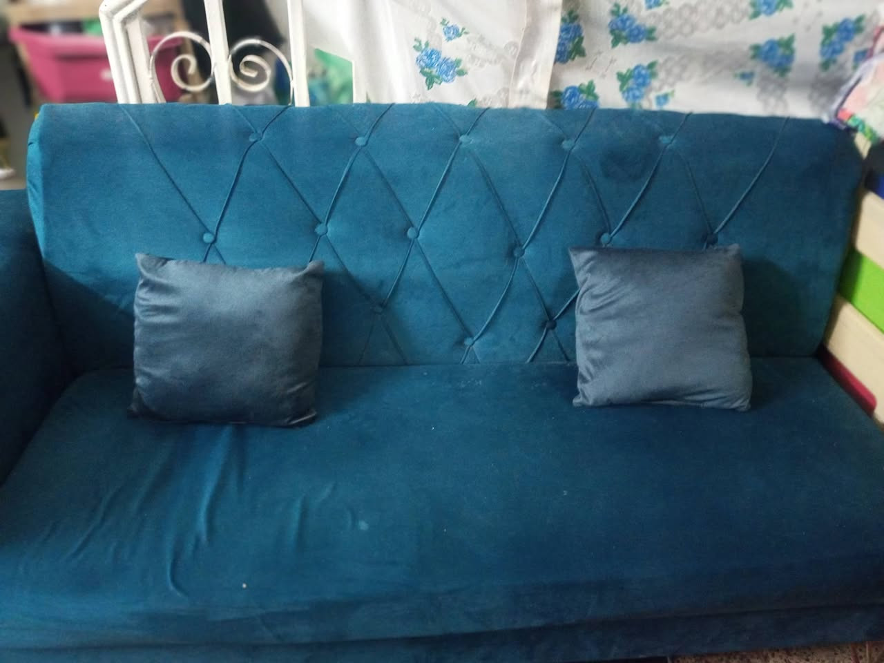 كورنر للبيع 8مقاعد ب200 الف وبي مجال حي الجهاد للاتصال *********** وتساب
