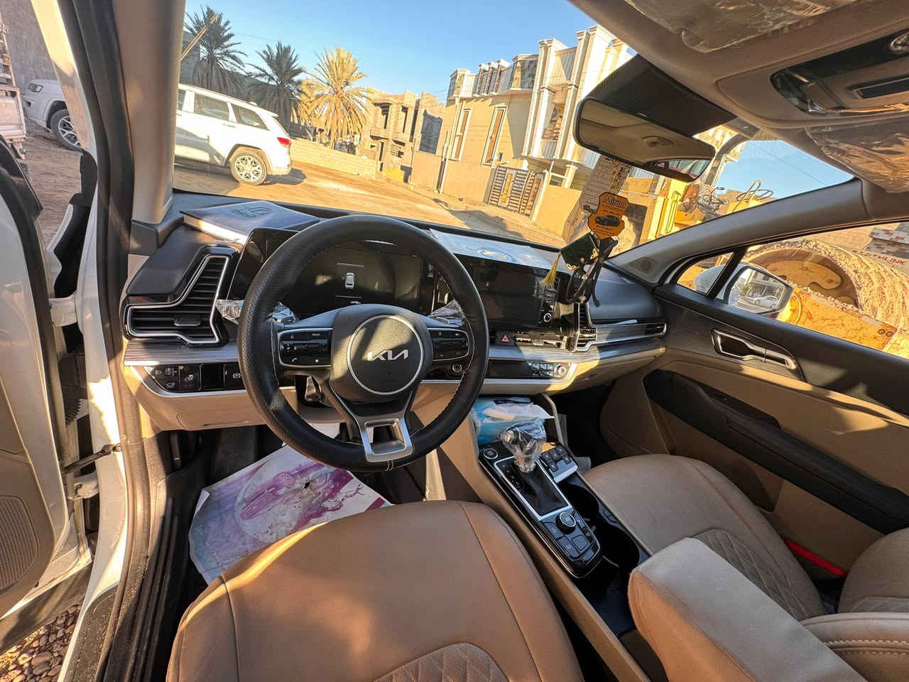 سبورتج موديل 2025 ماشية 16 الف وكالة الشركة الدولية العراقية ام الضمان

رقم بغداد (الدولي الجديد)

مكفولة كفاله عامة

بنوراما بصمه تشغيل باب خلفي كهرباء 

كراسي كهرباء كراسي هيتر استيرن هيتر

مكينه 2000 دوش هاند بريك بصمه

شاحن واير ليس شاشه ابل كار بلي 

اريل نفكيتركامره دواره

دشبول ايبادقطعتين تبريد

حساس امامي وخلفي 

لايت زينون + LEDكشافات زينون

بكلايت LEDويل كب 19شفتات مقود

مثبت سرعه نظام مانع الانزلاق 

نظام نزول منحدرات نظام الايزو فكس

درايف مود SMART/SPORT/Eco/NORMAL

اشاير بل مري والمري قابله للطي

مخارج USB + مخرج كشن USB

سعرها 247 وبيها مجال بسيط  

تحويل ثاني يوم اذا تريد
مكاني الانبار الرمادي

للاستفسار ***********
