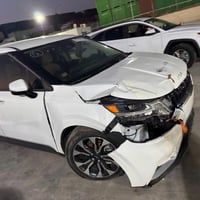 للبيع فقط كيا كرنڤال موديل24 مواصفاتEX الحادث موضوح بالصور تبديل بنيد ...