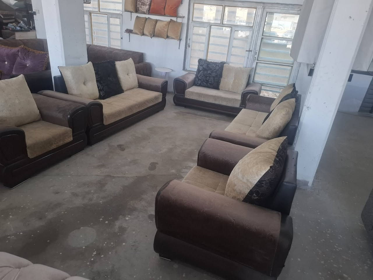 تخم باله تركي  نظيف جدا جدا 10نفر اسفنج ضغط طبي بولستر  نضيف باله تركي
الحمزه الغربي ***********
