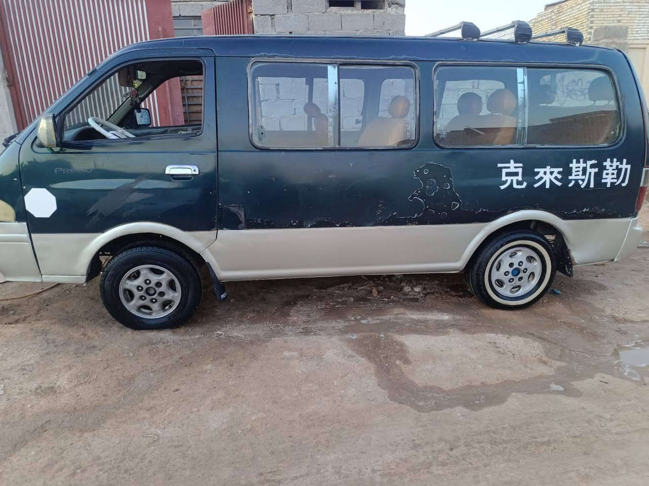 سلام عليكم ورحمه الله
بريجو 11 
موديل 97  السنويه 28  راعيهه بل كوفه
محرك وكير واكسن خير من الله  افحص لمن تقتنع
سعرهه 65 وبيهه مجال 

***********
