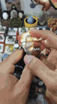 كصبة جزع يماني قديم صياغة يدوية ثقيلة
يماني عسلية مصورة، صياغة يدوية ثقيلة
للتواصل مراسلة الرقم واتساب: ***********
