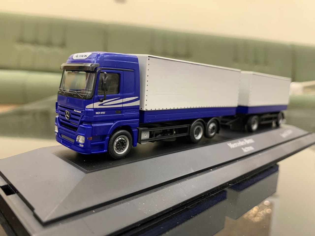 Mercedes.     Actros 2846


**إذا كنت صاحب هذا الإعلان وتريد حذفه لأي سبب، رجاءا أرسل رسالة إلى الدعم الفني**