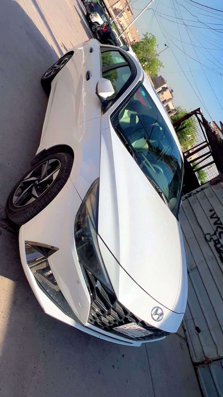 للبيع – هيونداي النترا خليجي

🚘 النوع: هيونداي النترا
🎨 اللون: أبيض
🛡️ الكفالة: كفالة عامة عدا ربع الباب الخلفي جهة السائق
📏 الممشى: 150,000 كم
💰 السعر: 16,500 دولار
الموديل:2023
مواصفات السيارة:
✅ محرك 2.0 اقتصادي وقوي
✅ ناقل حركة أوتوماتيك
✅ تبريد ممتاز
✅ مقاعد نظيفة ومريحة
✅ إطارات بحالة جيدة
✅ سيارة نظيفة وجاهزة للقيادة

📞 للتواصل والاستفسار: ***********
