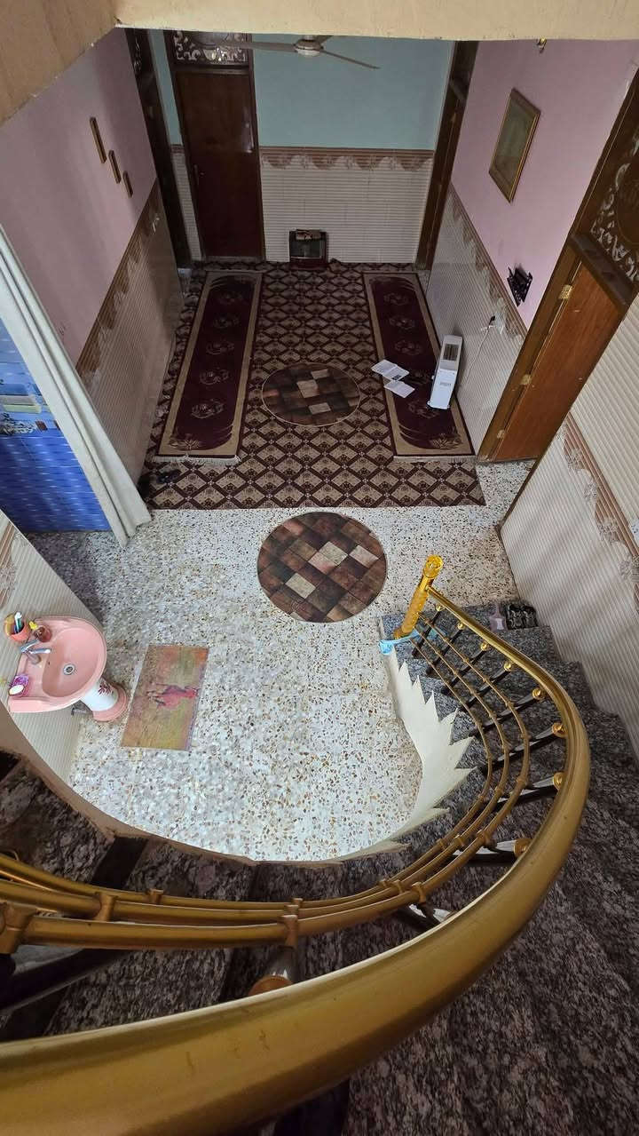 دار للبيع طابو زراعي سند 25 سنه بناء البيت 2020 مساحته 420 متر تحويل مباشر الموقع قضاء المحاويل قرب هديه بنت الحسن قرب مدرسه المعرفه الاهليه للاستفسار /***********
