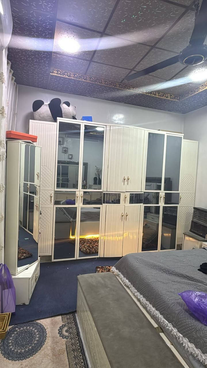 نجار فتح وشد ونقل انوع الغرف التركي العراقي الماليزي يوجد كادر عمال متخصص ونقل الأثاث العام داخل وخارج كربلاء جميع المحافظات التوصيل مسؤوليتنا الاتصال *********** + واتساب
