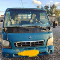 كيا ام عيون للبيع. تواير جدد  صدر جديد مابيها اي نقص موديل 2002 رقم دو...