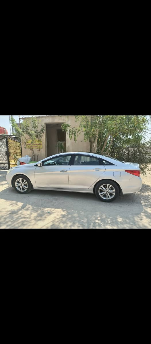 سونات2011  بيها ظربه الجاملغ الوره تبديل باب وبدايت صوت بل محرك صوت بكن محرك 2000 دوش وارد كوري تبريد تتفئه شغال حداديه رقم اربيل انكليزي سنويه ل 29 ام قصر ابيع على عطلها *********** السعر 85 بيها مجال قليل
