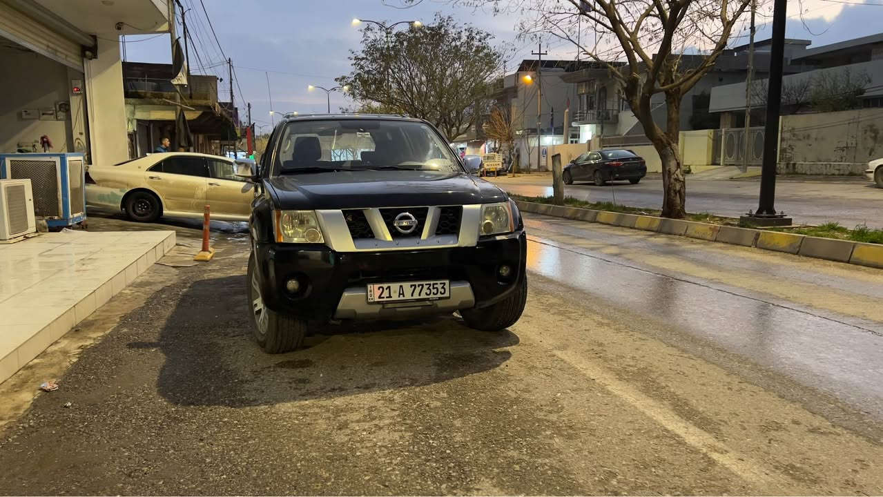 سەرەتا بە ناوی خودا 
نیسان ئێکسترا ٢٠٠٨ مواسەفات SE
گێڕ تۆماتیک و عادی 
گێڕ و مەکینەی بە شەرتی هەزار فیتەر 
مەکینەی کراوەتەوە 
ئەکسل و دەبڵ ئەکسل بە شەرت 
نیو چەمەلەق و دەرگایەکی بۆیاخە بێ ناو و ئێرباگ 
نرخی ٩٣ و مەعمەلە 
بۆ پەیوەندی 
0771 182 1029 دار بنديهكان, السليمانية
