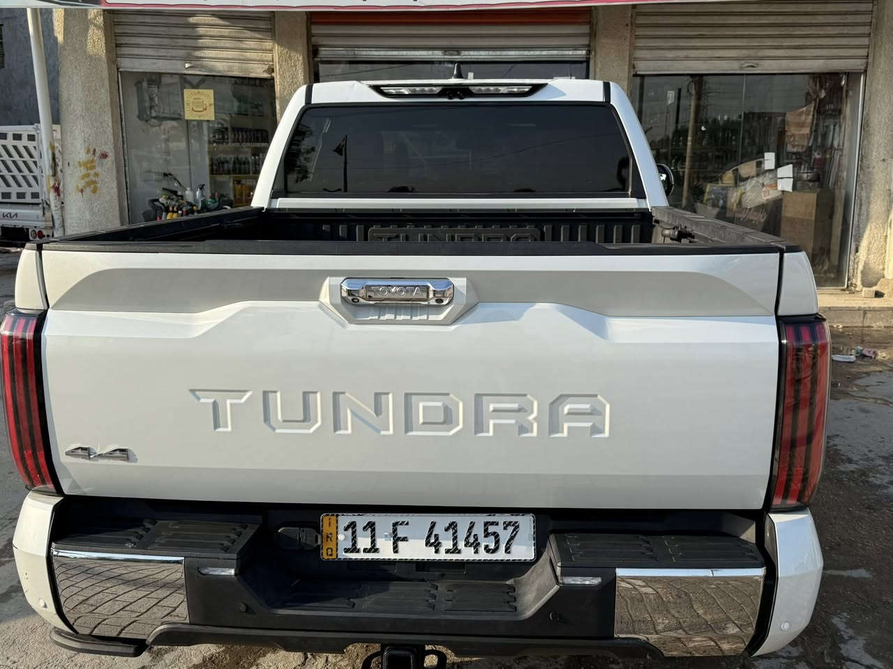 سلام عليكم تندرا موديل 24فول للبيع سعر 42,000$ مكاني بغداد الحبيبيه ***********
