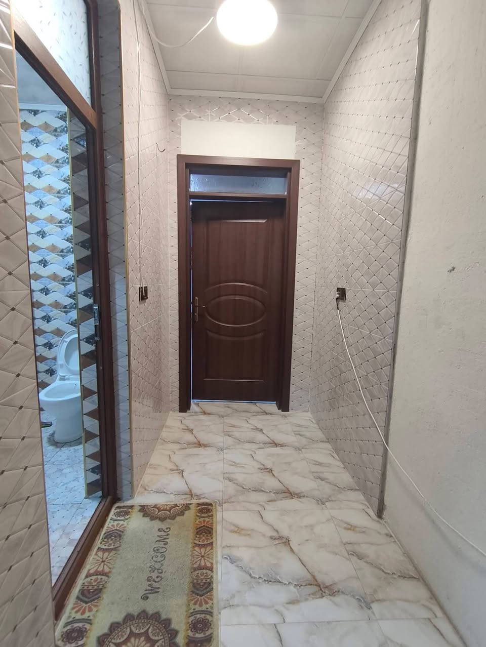 السلام عليكم..
#بيع_سريع
بيت للبيع  🏚️🏚️
المساحه/175
غرفه نوم 1
وصاله 
ومطبخ 
وصحيات 
السعر// 33 مليون وبي مجال بسيط

خانقين ((بانميل))عل شارع العام 

للاستفسار راسل أو اتصل☎️
📞***********
