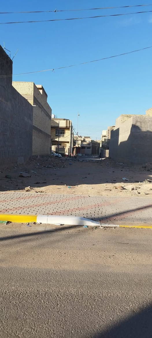 قطعة 126م للبيع واجهة 6م طابو صرف ملحق الفارس على شارع 20م كافة الخدمات تبليط مقرنص قرب السايدين
***********
***********
