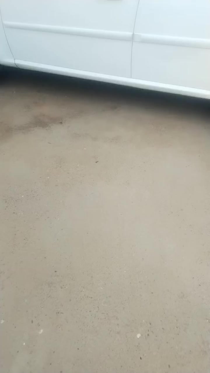 السلام عليكم ٢٠١٢فقط جاملغ مبدل بدون دواخل كيرمحرك شرط رقم صاحبها
***********
