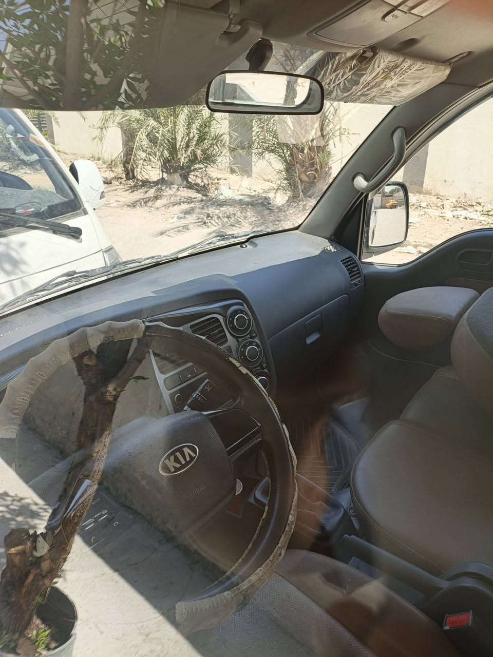 كيا حمل موديل  21جاهزه بيها صبغ الربع الوره الباب فقط رقم بغداد شرط تحويل
***********
سعرها 128
