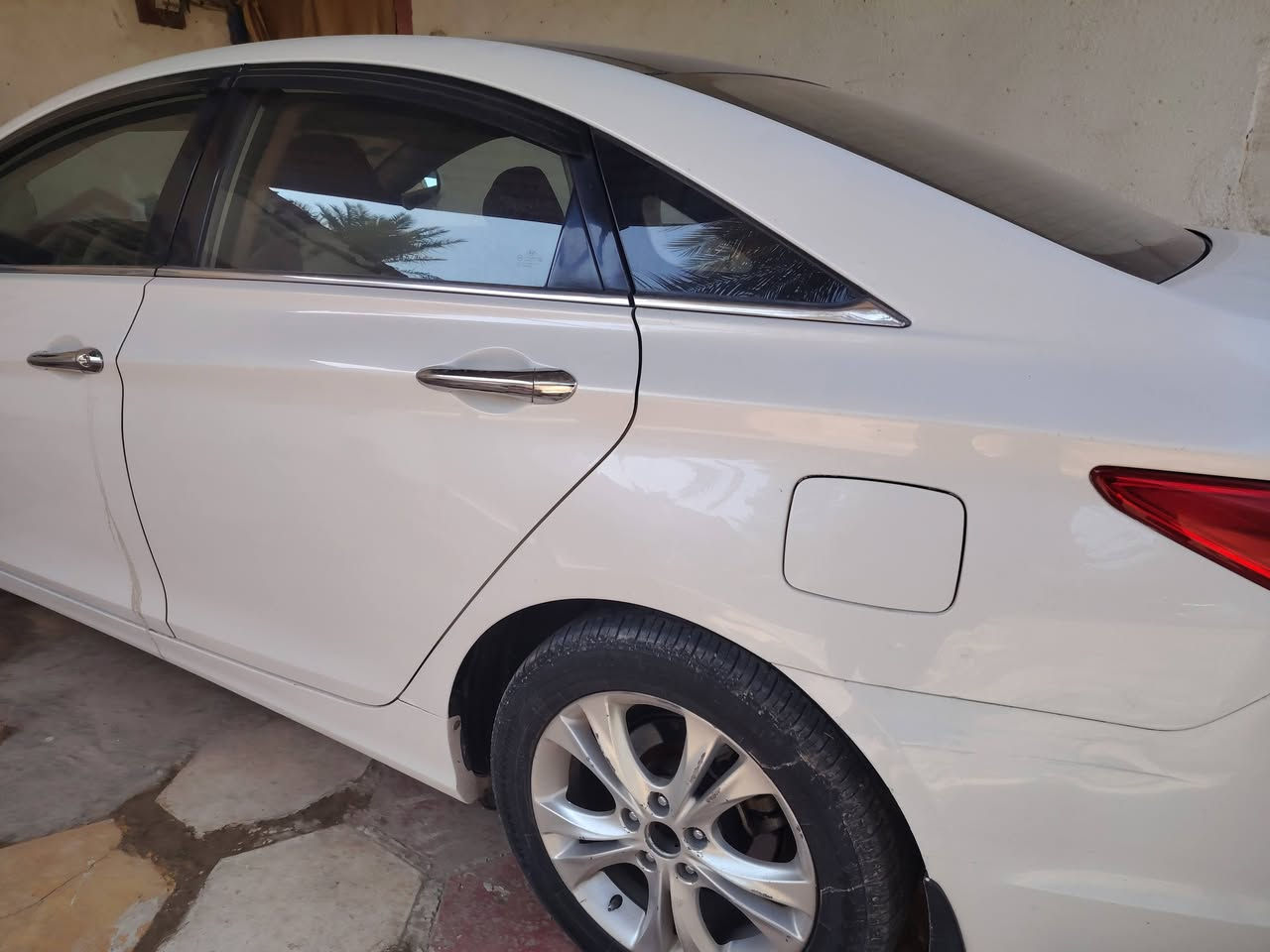 سلام عليكم
سياره سوناتا وارد خليجي
موديل 2011
رقم بغداد
مواصفات
تحكم ستيرن
مري شفط
مكينه 2400
بنراما
السعر 115 $ وبيهة مجال شي بسيط
مكان السياره كربلاء ***********
