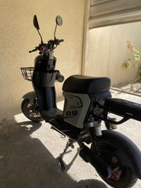 موطور شحن للبيع السعر خاص او على هاذه الرقم 07851872113