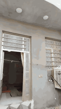 بيت للبيع مساحه 100متر طابقين بالجزء الثالث الأميري العنوان التحرير الحولي الزراعي للاستفسار الاتصال ***********
